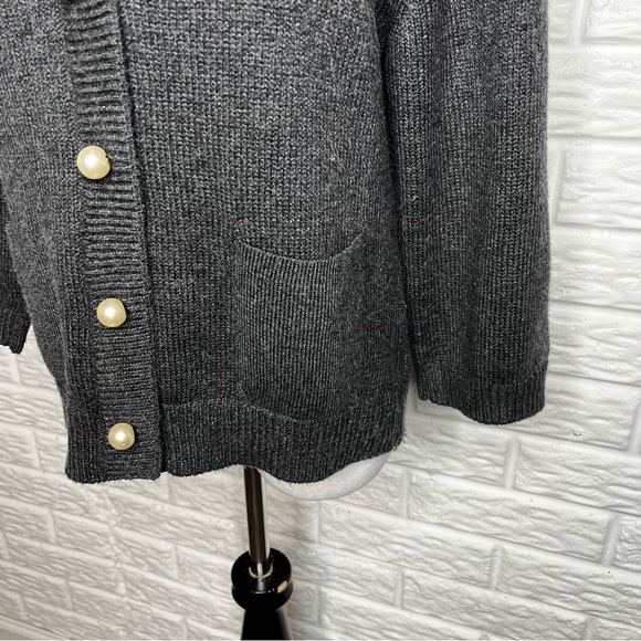 CABI #3533 Cultured Cardigan Sweater in Charcoal Gray Size M - Picture 9 of 11